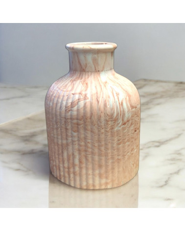 Vase en Jesmonite Côtelée