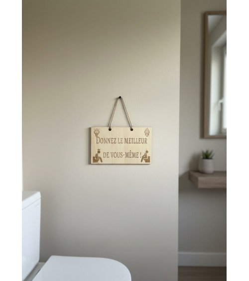 Pancarte toilettes en bois gravée message humoristique