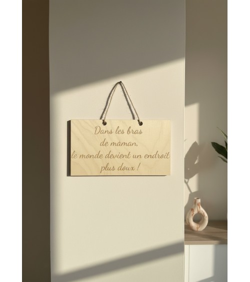 Pancarte en bois gravé maman décoration murale
