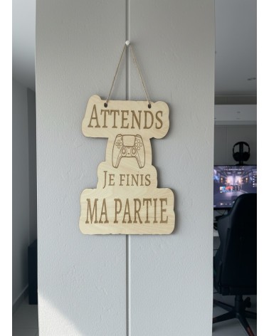 Pancarte murale en bois gravée humour gamer